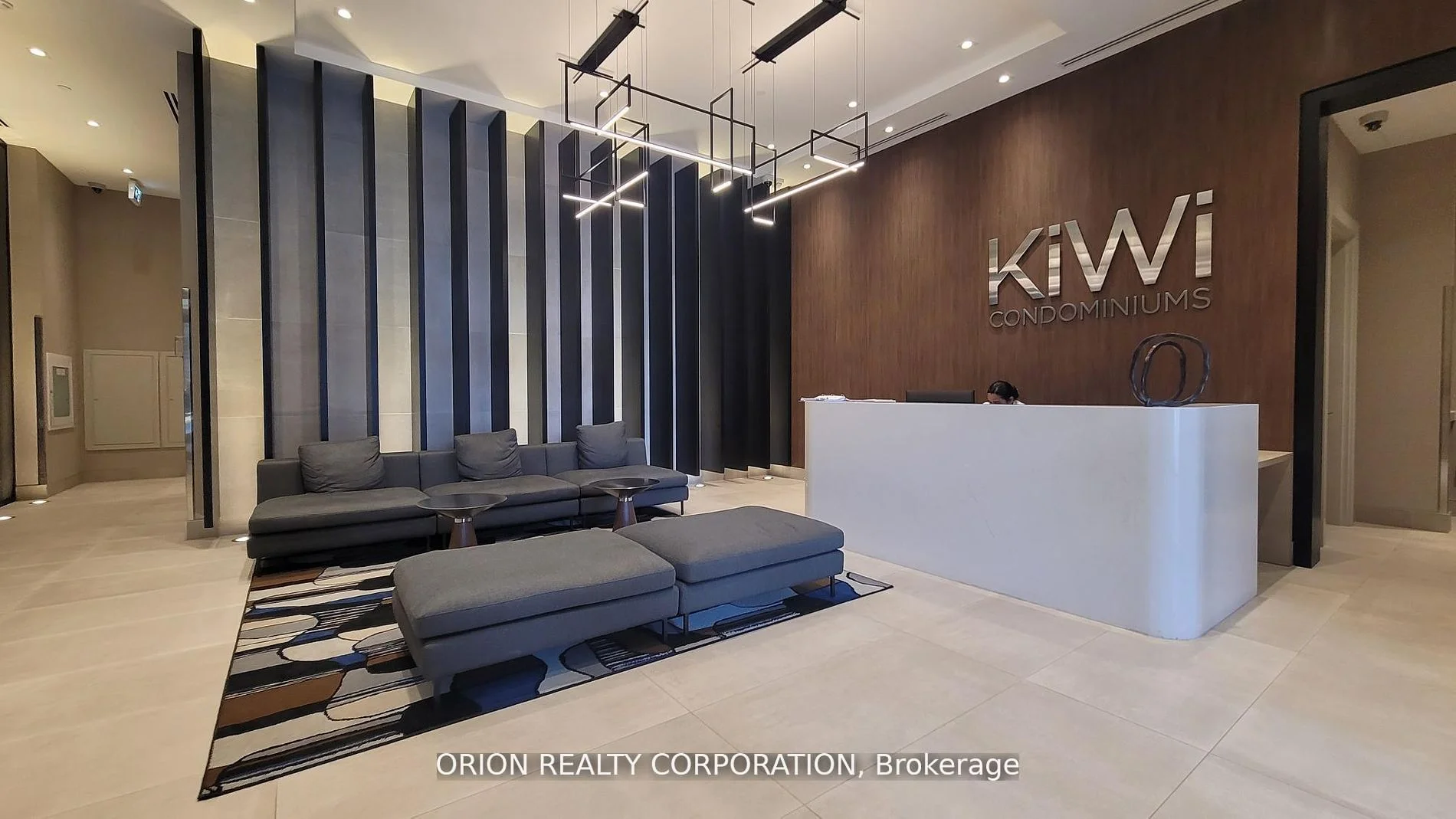 Condo Apartment in Hamilton