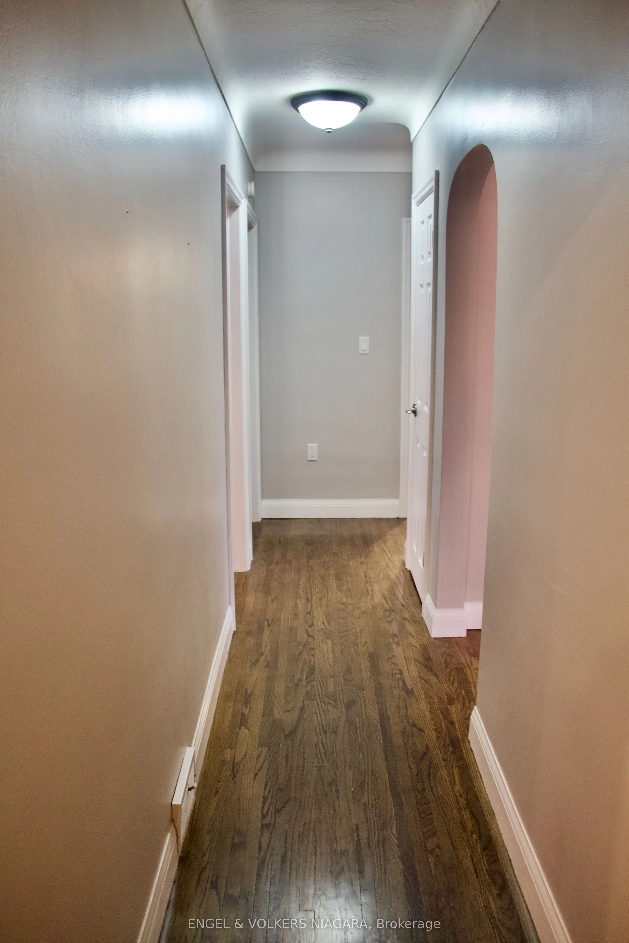 5928 Atlas Street, Niagara Falls, ON L2J 1S8