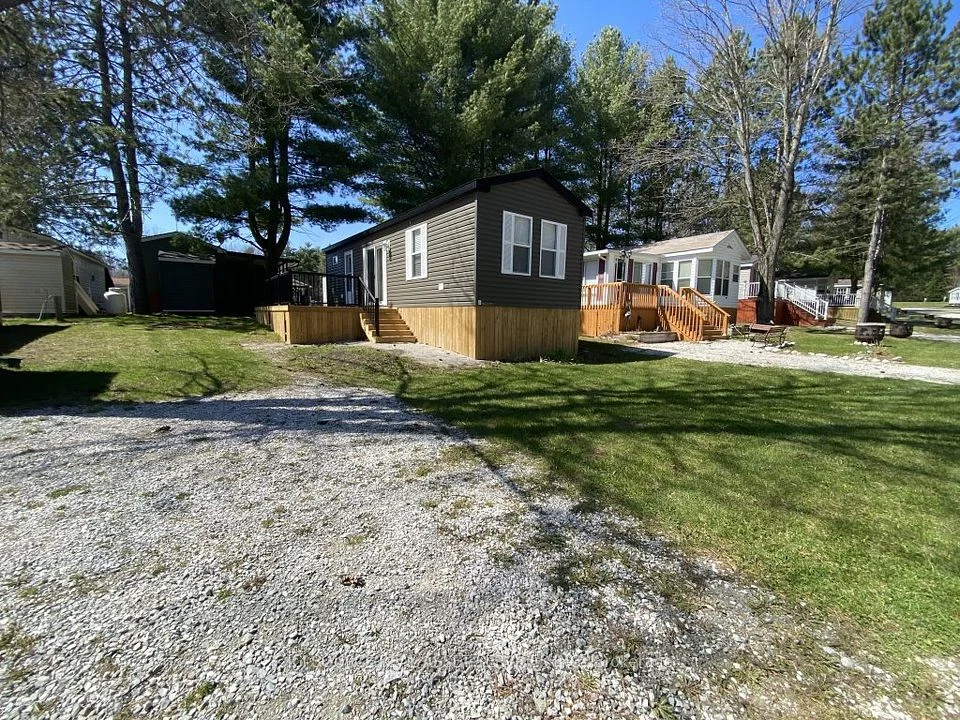 1082 Shamrock Marina Road 65, Gravenhurst, ON P0E 1N0