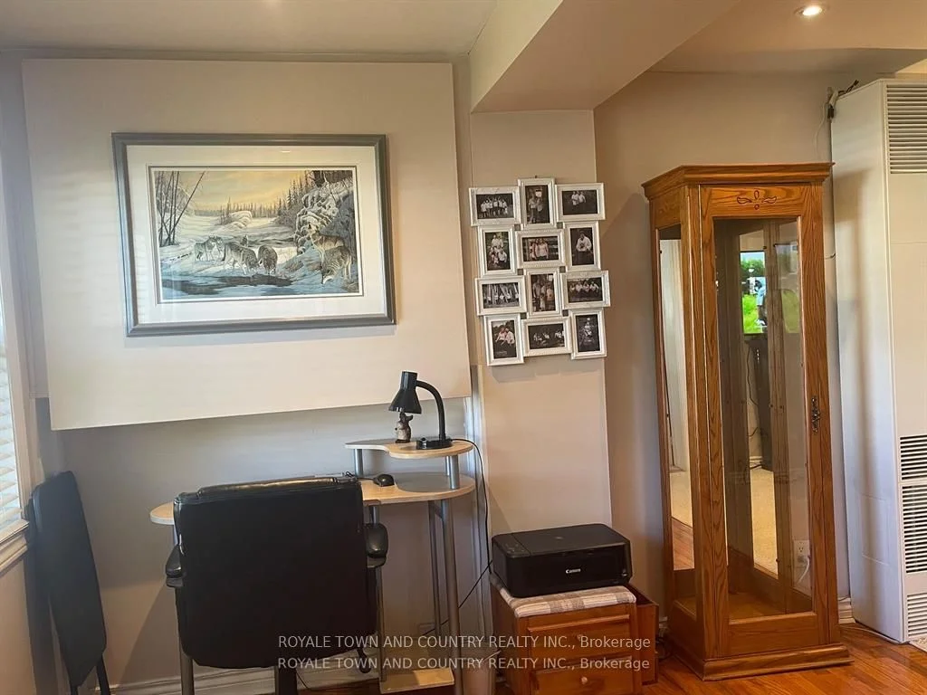 61 Russell Street E, Kawartha Lakes, ON K9V 2A7