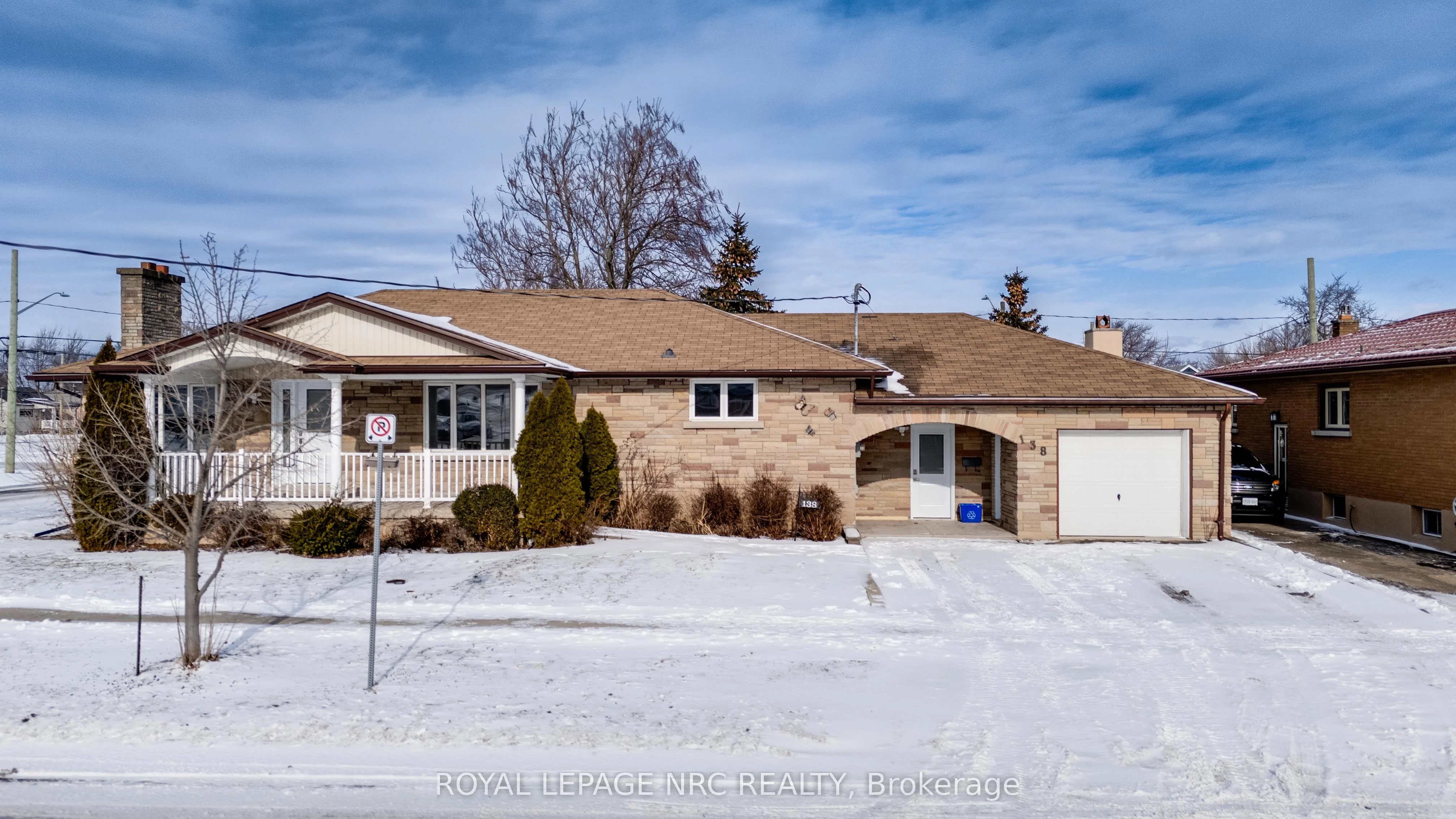 Detached in Fort Erie