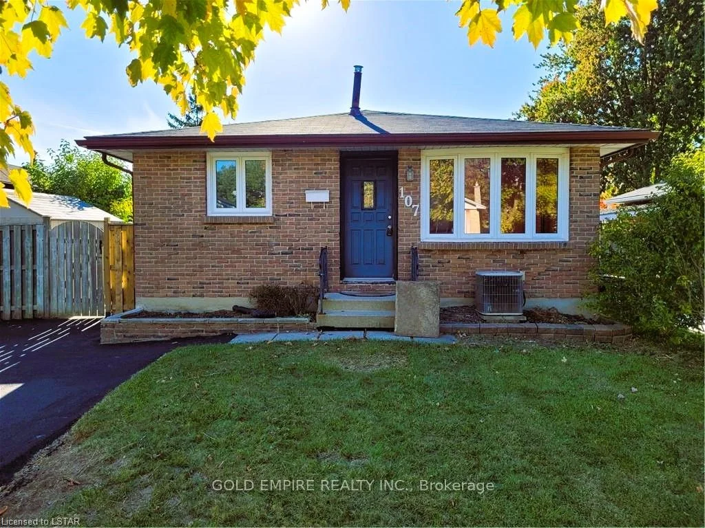 107 Harding Crescent, London South, On N6e 1g2