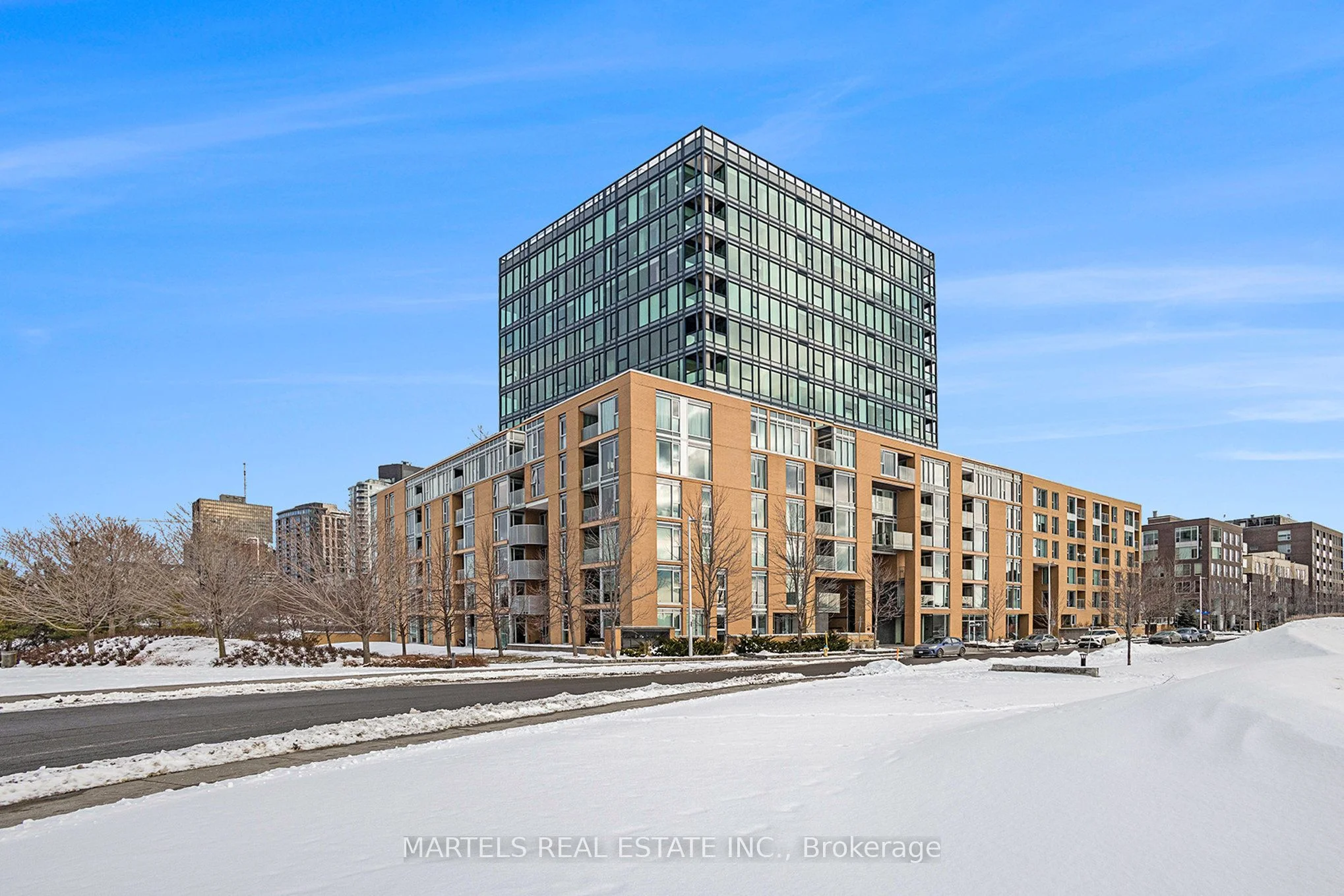 Condo Apartment in West Centre Town
