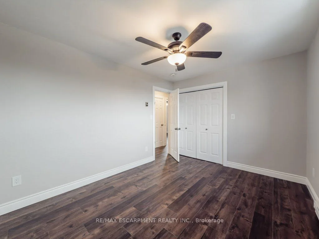 78 East 45th Street 3, Hamilton, ON L8T 3J8