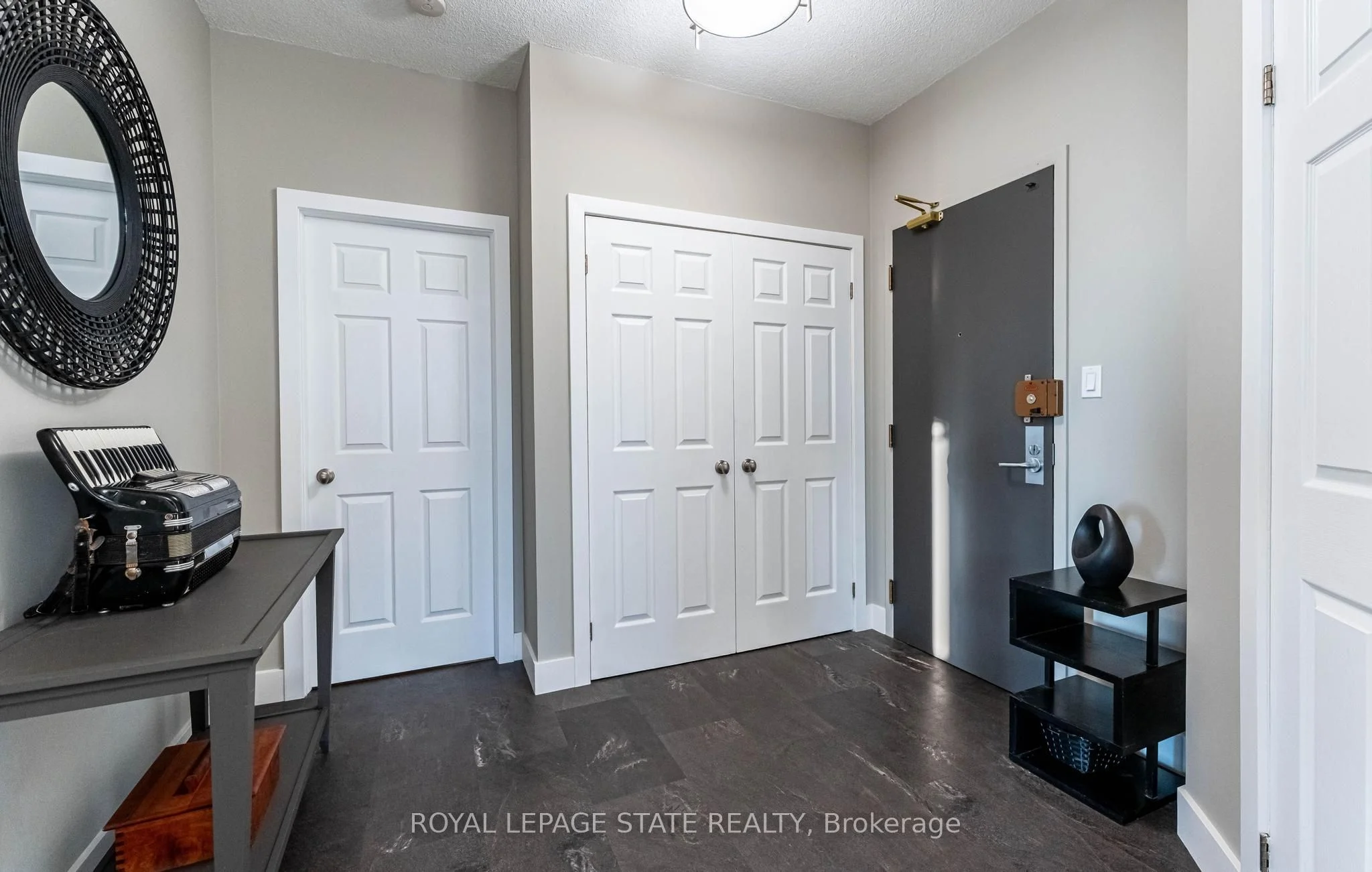 67 Caroline Street S 1703, Hamilton, On L8p 3k6