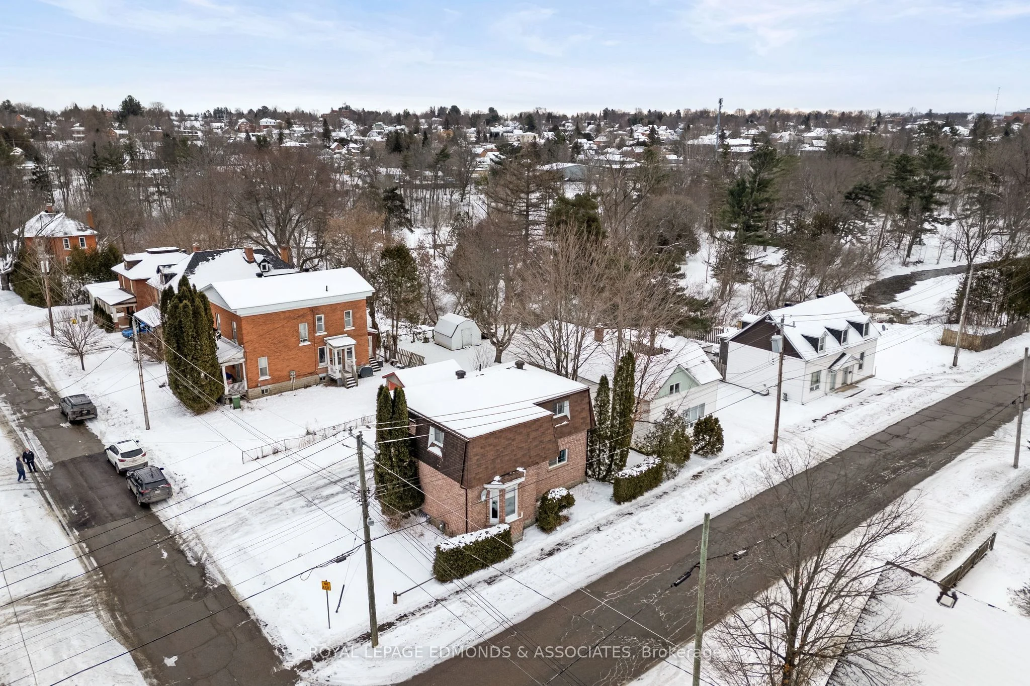 Detached in Pembroke