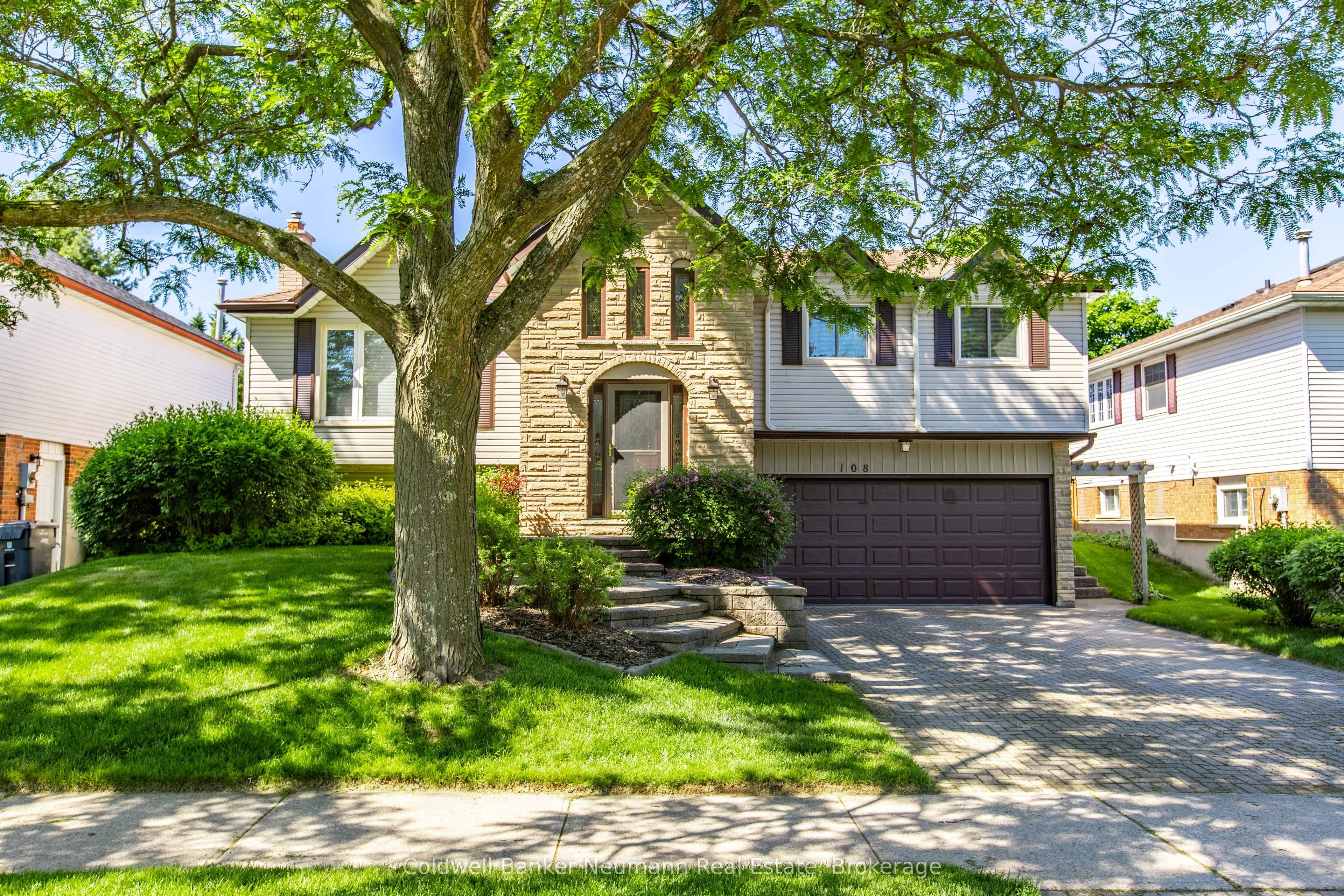 Detached in Guelph