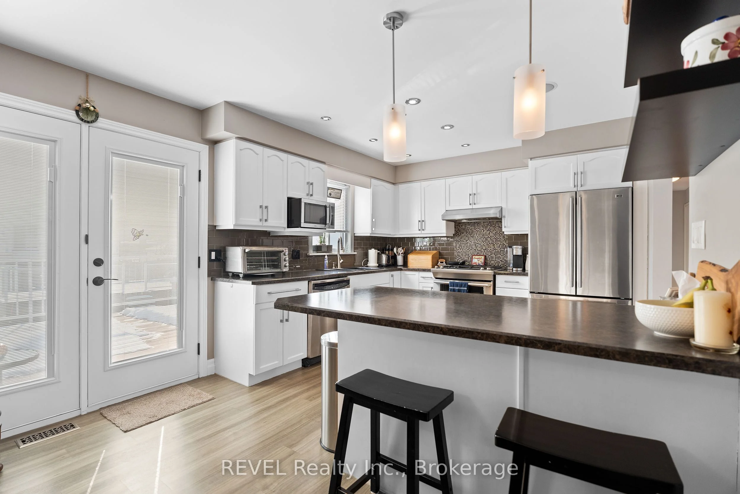 3009 Evadere Avenue, Fort Erie, ON L0S 1N0
