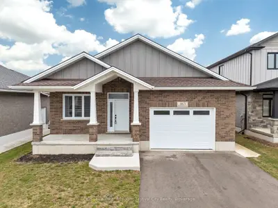 Detached in Goderich
