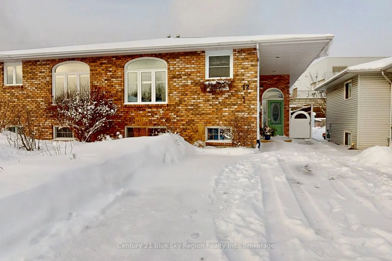 Semi-Detached in North Bay