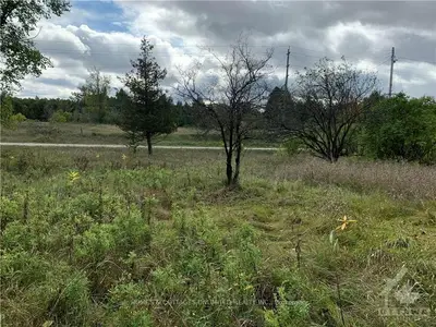 Vacant Land in Lanark Highlands