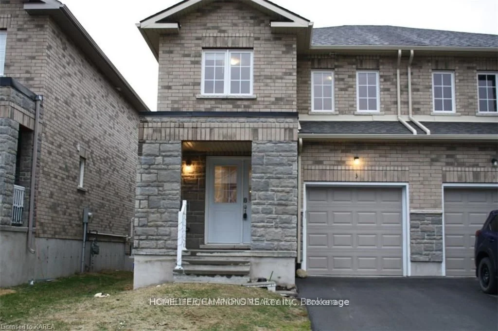 3 Tegan Court E, Loyalist, On K0h 2h0