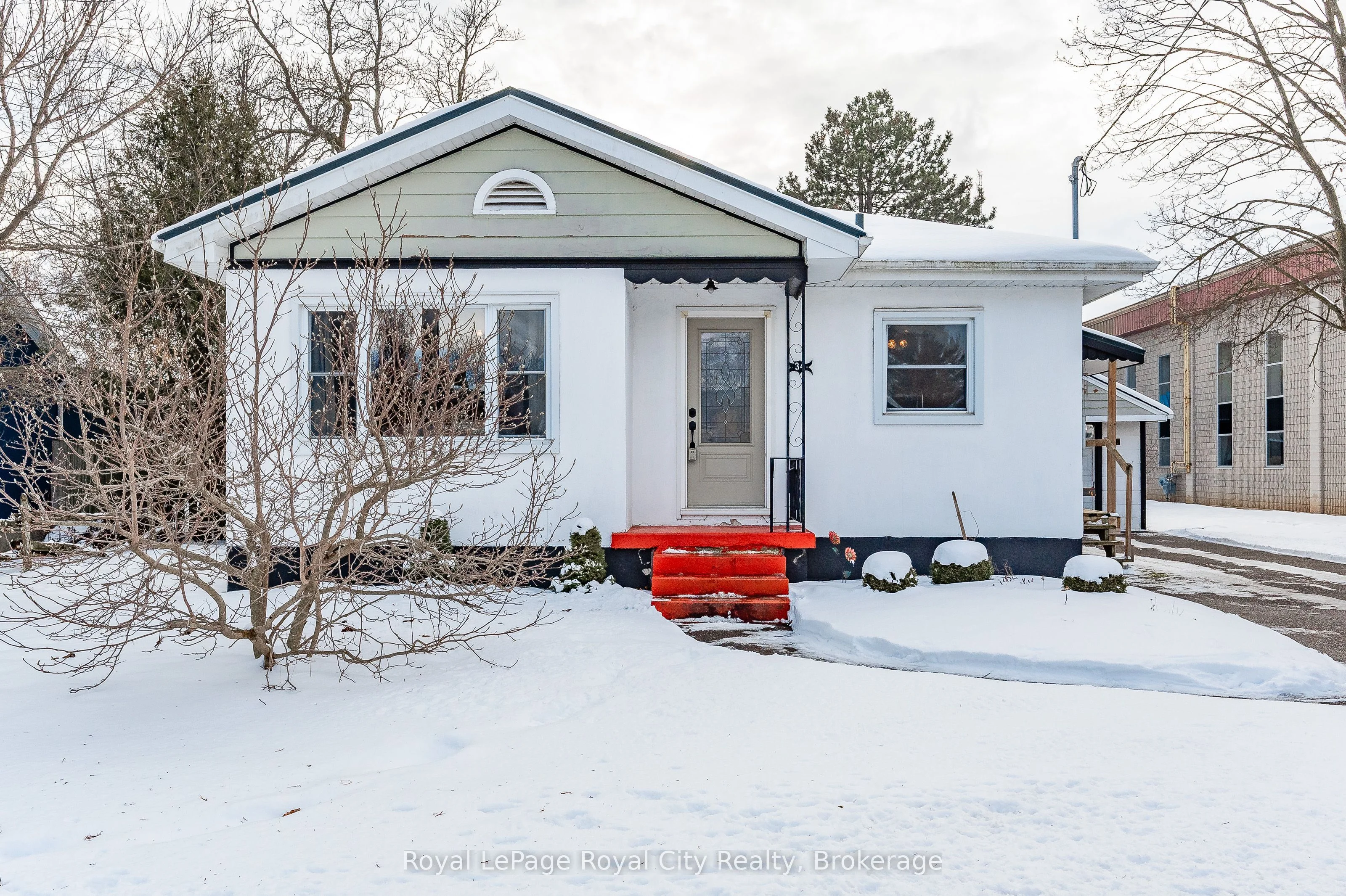 Detached in Guelph