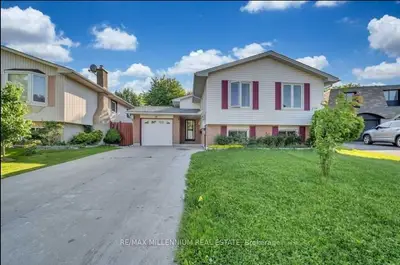 56 Tumbleweed Crescent, London South, On N6e 2n7