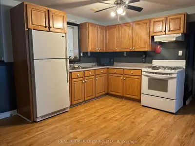 111 Wellington Street Bsmt, Shelburne, On L9v 2y1