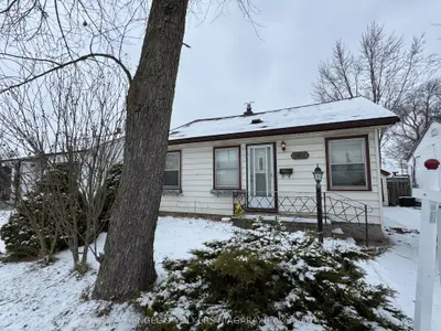 6229 Cadham Street W, Niagara Falls, On L2g 3a4