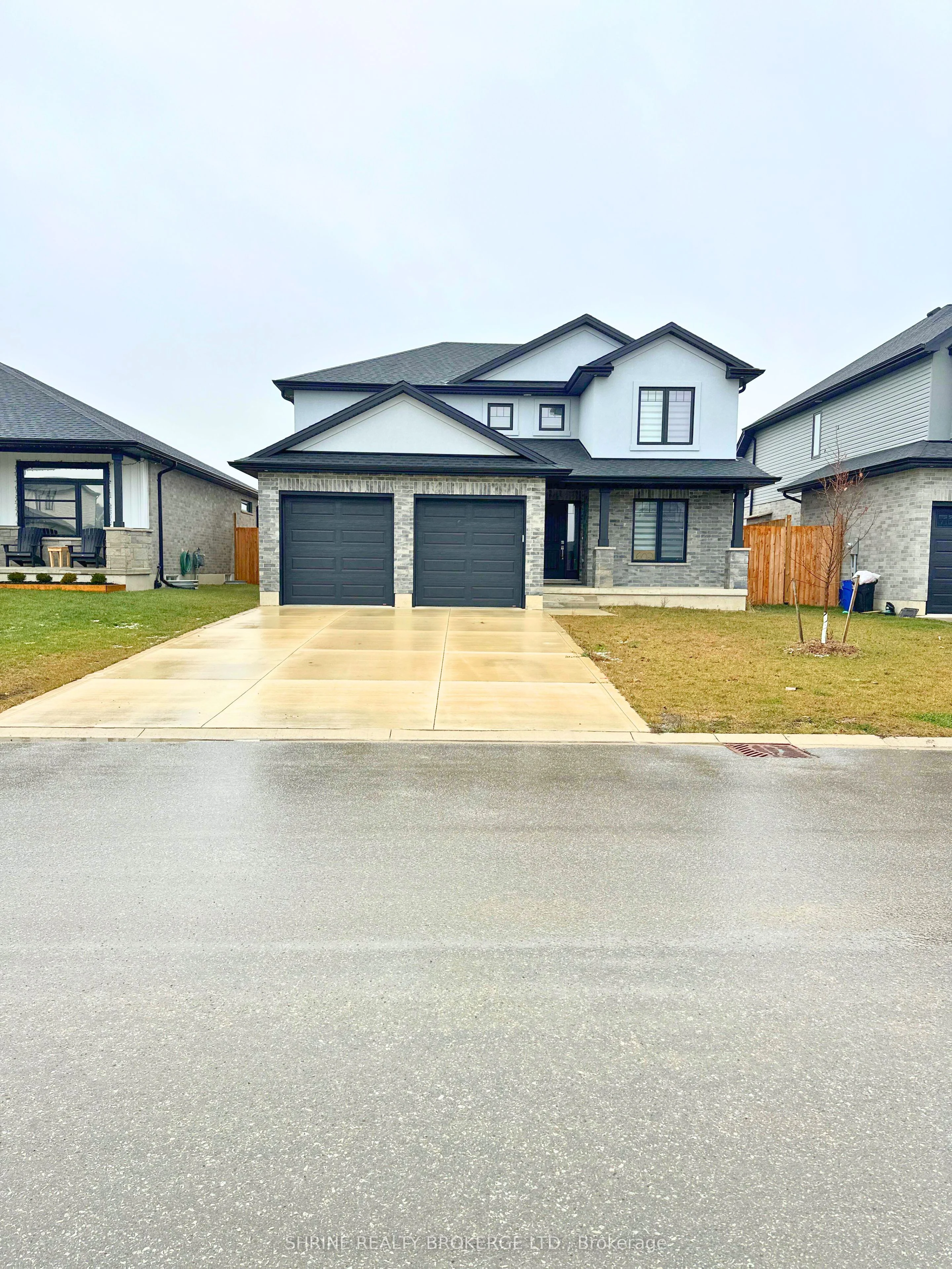 602 Ketter Way, Plympton-wyoming, On N0n 1t0