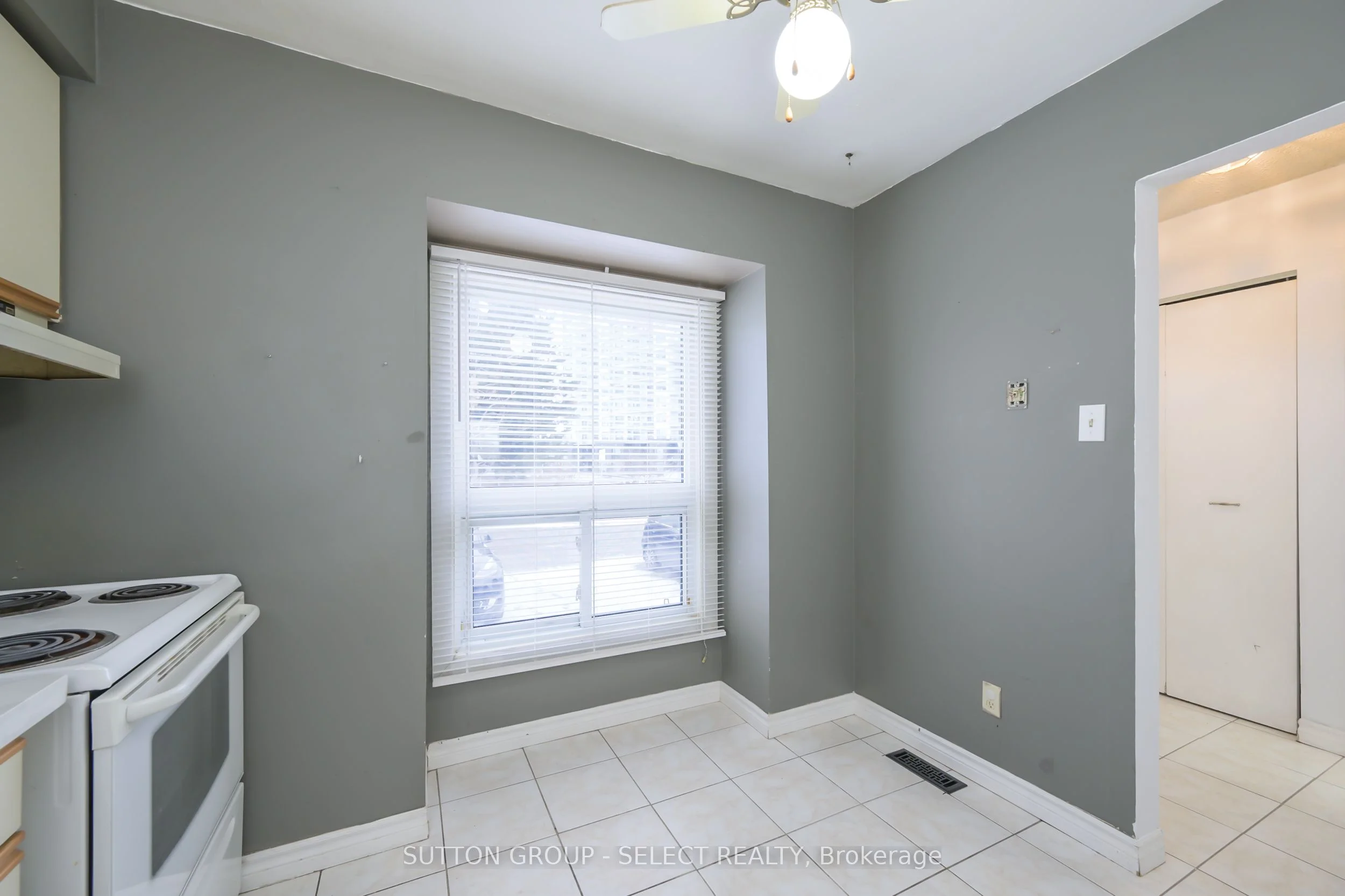 1786 Attawandaron Road 19, London North, ON N6G 3N1