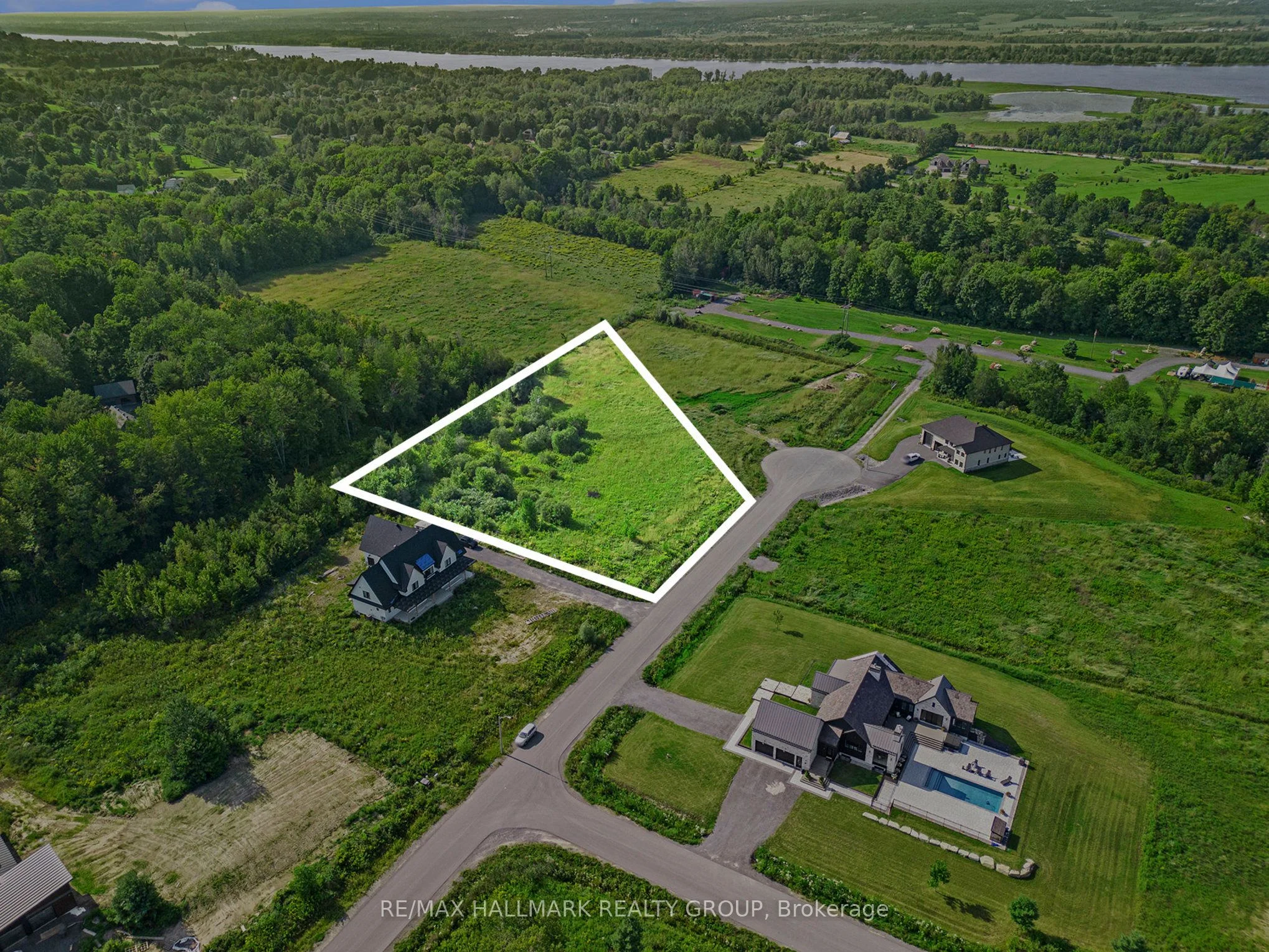 Vacant Land in Orleans - Cumberland and Area