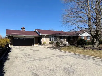 164197 Brownsville Road, South-west Oxford, On N4g 4g8