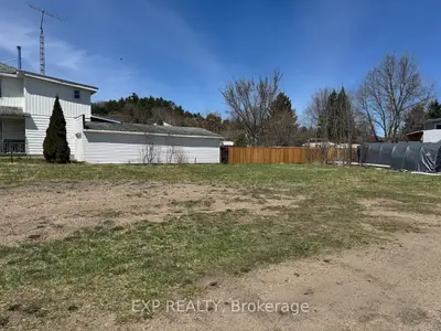 19604 Opeongo Line, Madawaska Valley, On K0j 1b0