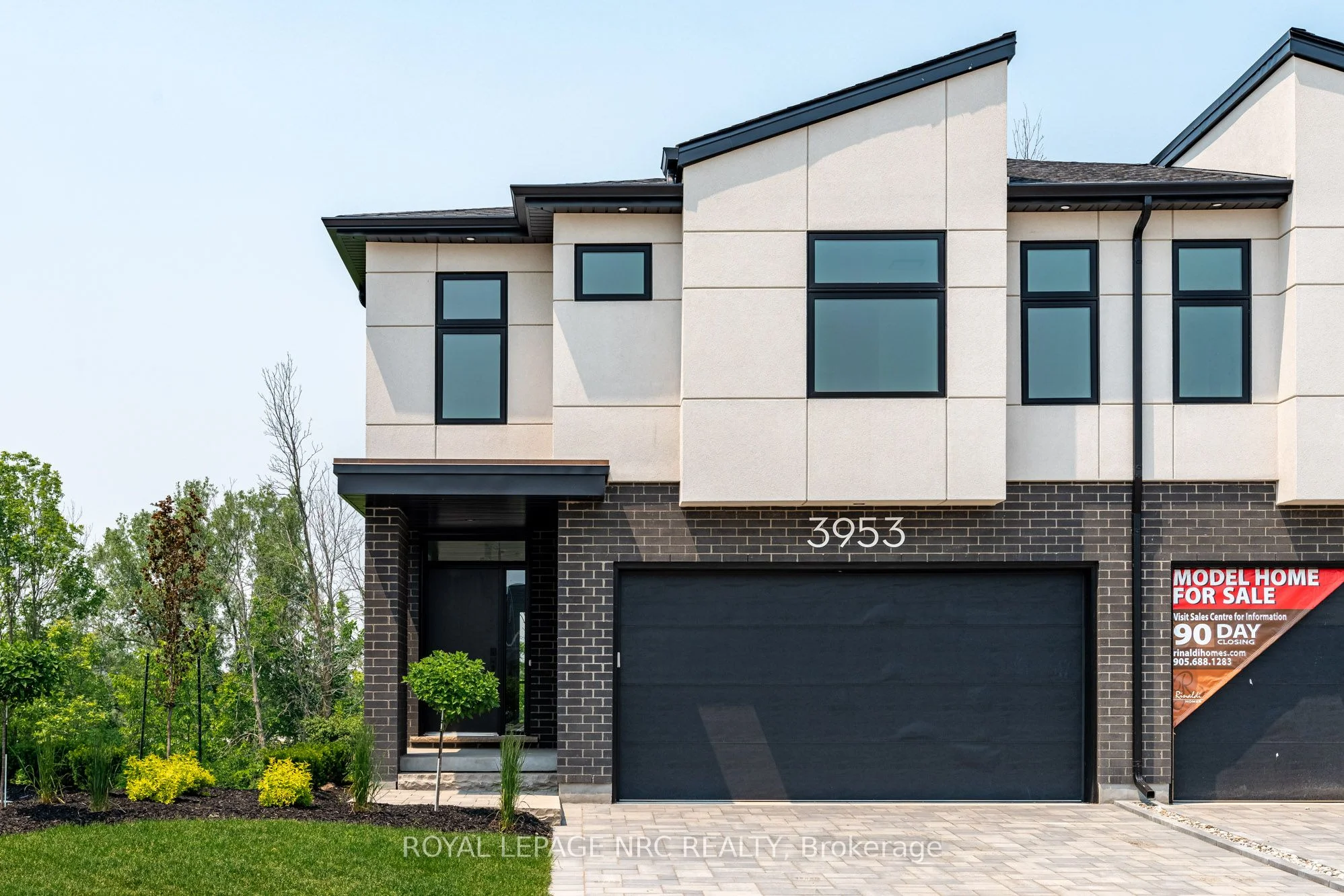 Semi-Detached in Fort Erie