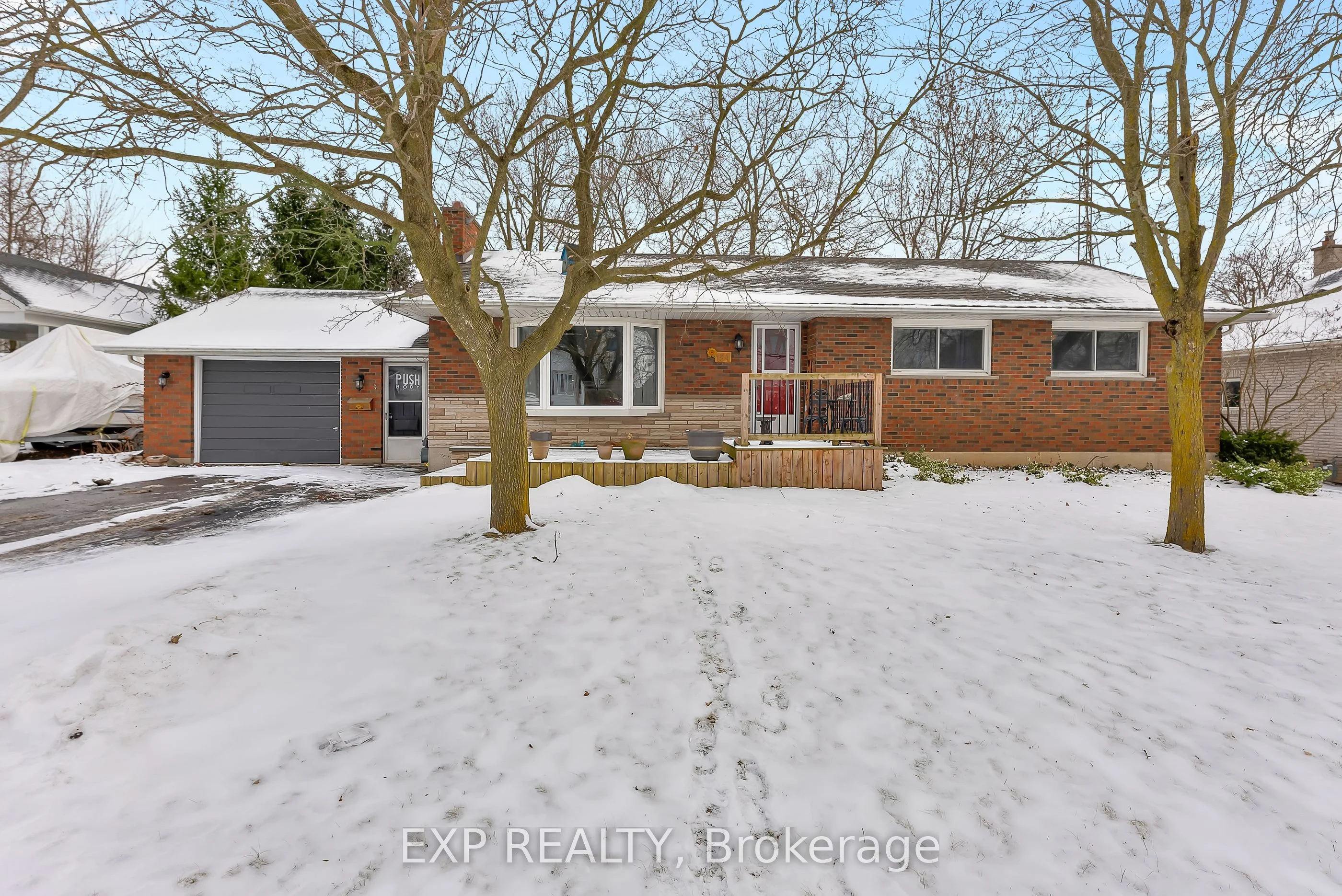 Detached in West Lincoln