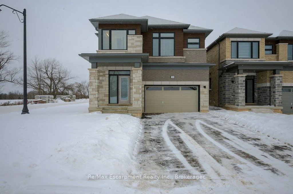Detached in Erin
