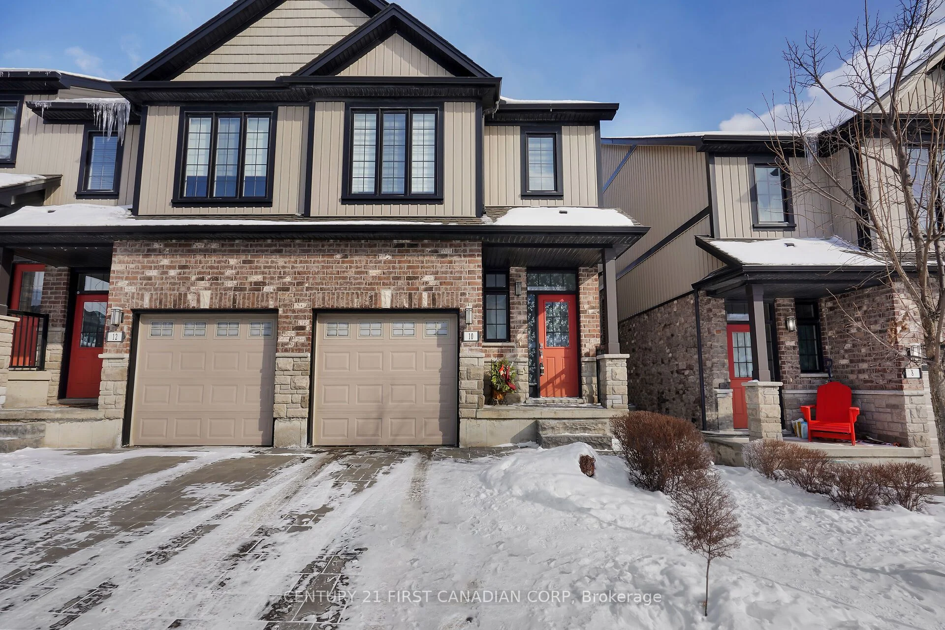 Condo Townhouse in London North