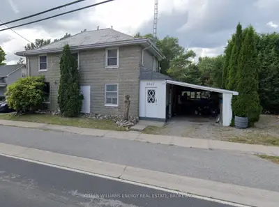 Detached in Kawartha Lakes