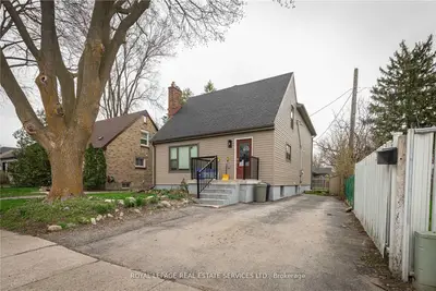 187 Rathowen Street, London North, On N6h 2e9