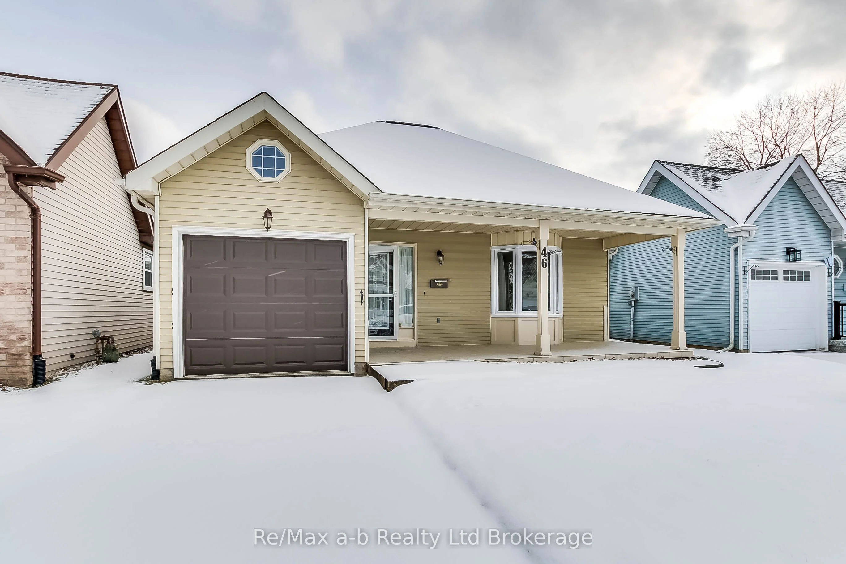 46 Seres Drive, Tillsonburg, On N4g 5g1