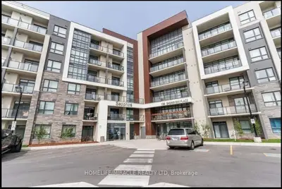 Common Element Condo in Hamilton