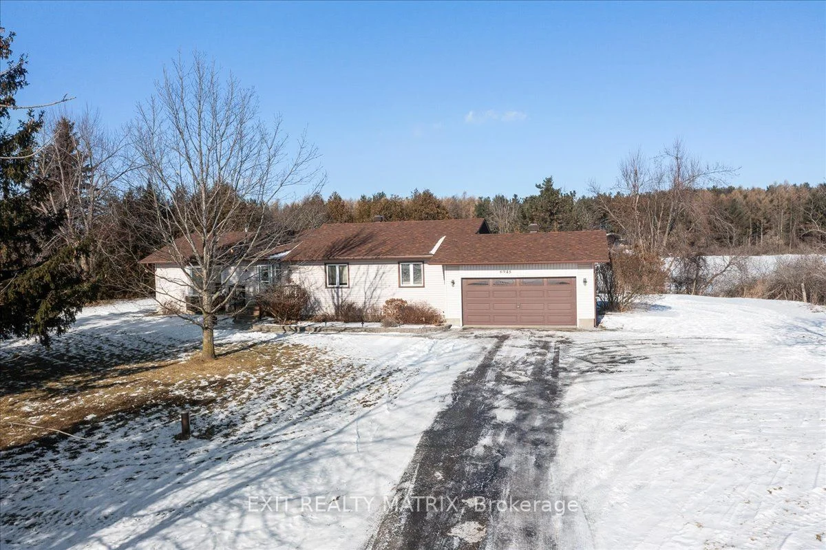 Detached in Greely - Metcalfe - Osgoode - Vernon and Area