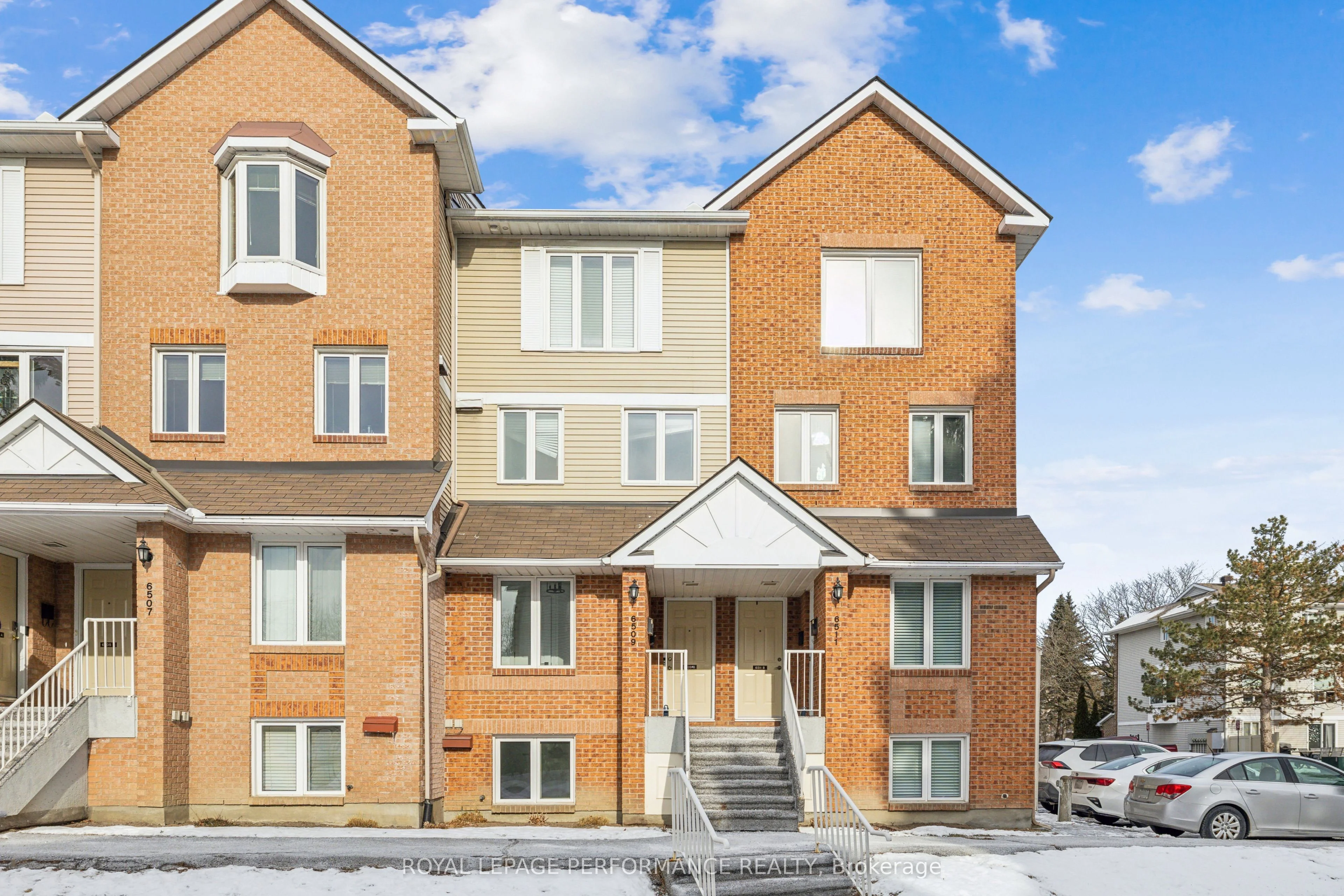 6509 Bilberry Drive A, Orleans - Convent Glen And Area, On K1c 4n4
