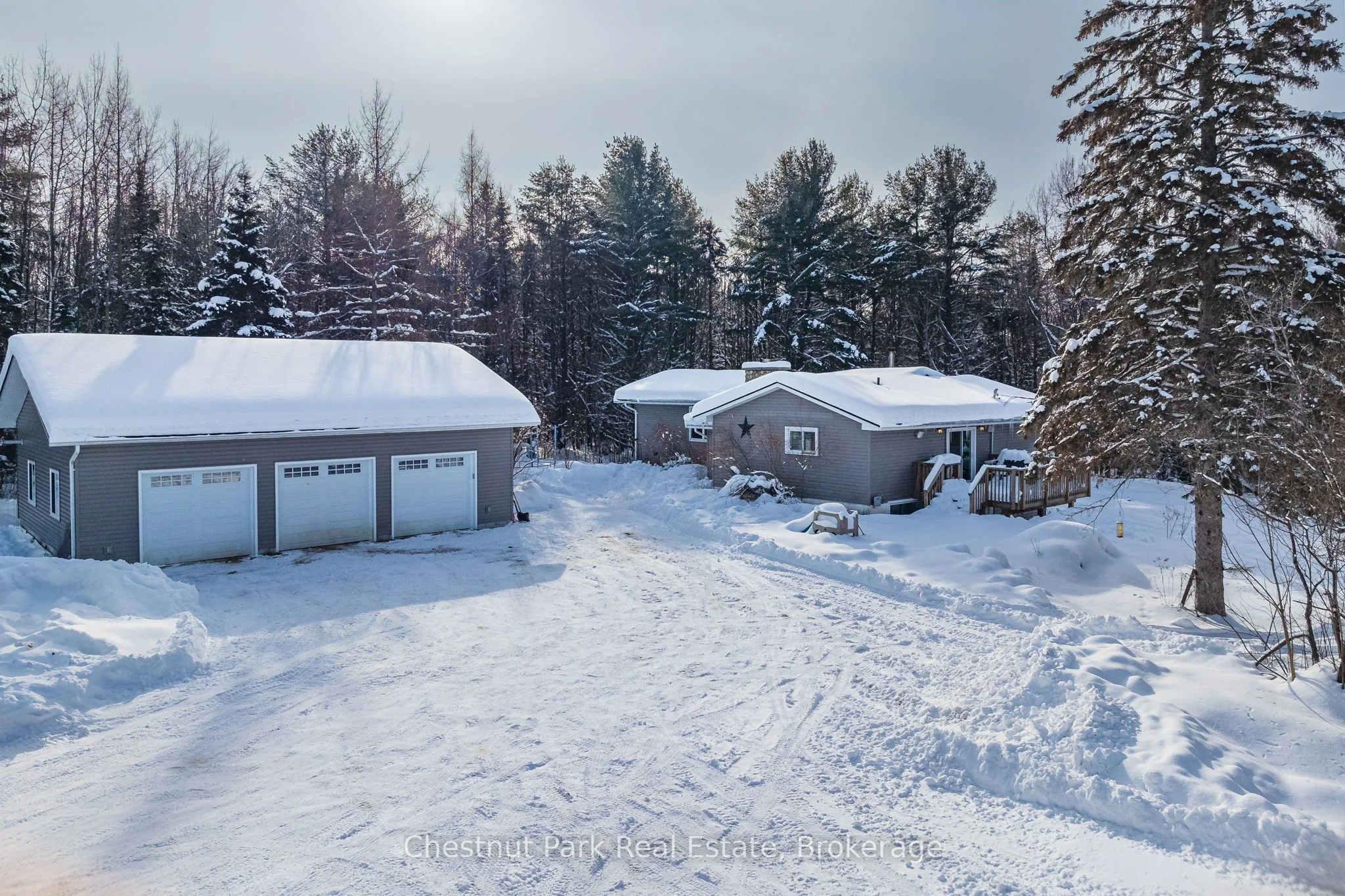 2891 Brunel Road, Huntsville, On P1h 2j3
