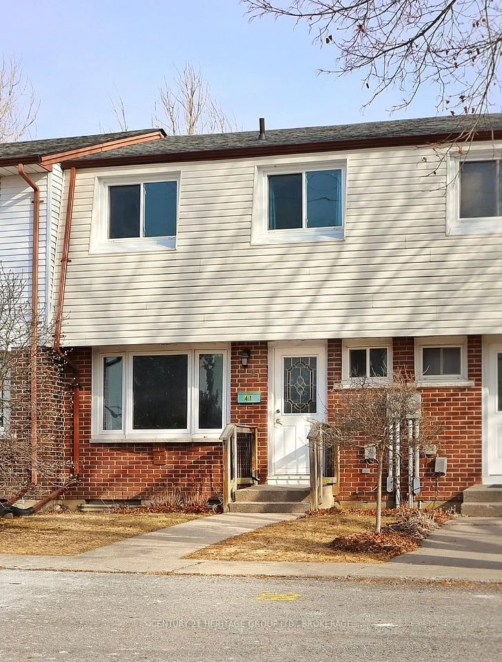 41 Splinter Drive 21, Greater Napanee, ON K7R 3R6