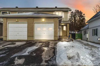 Att/Row/Townhouse in Clarence-Rockland