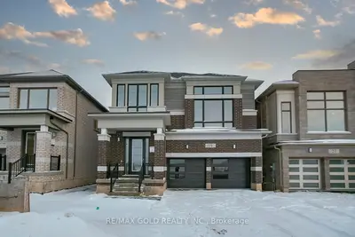 Detached in Erin