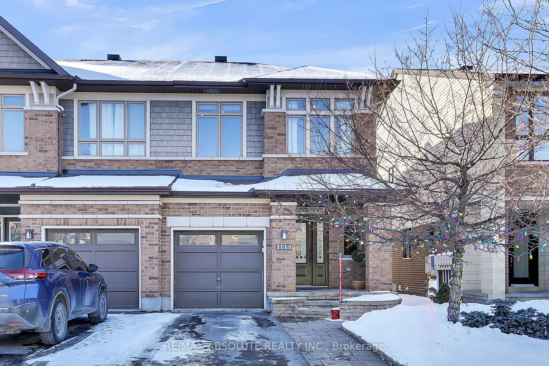 Att/Row/Townhouse in Kanata