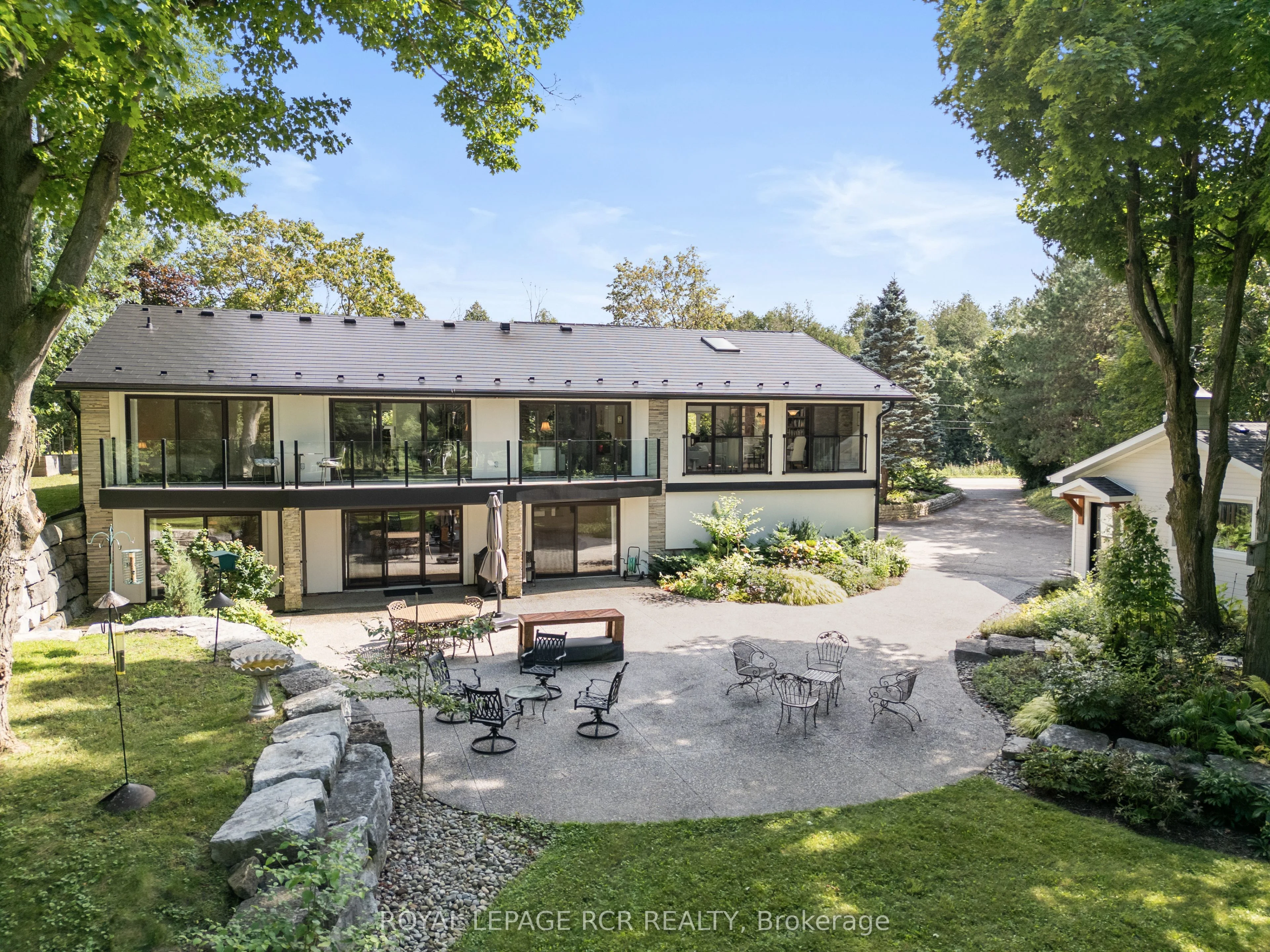 Detached in Centre Wellington