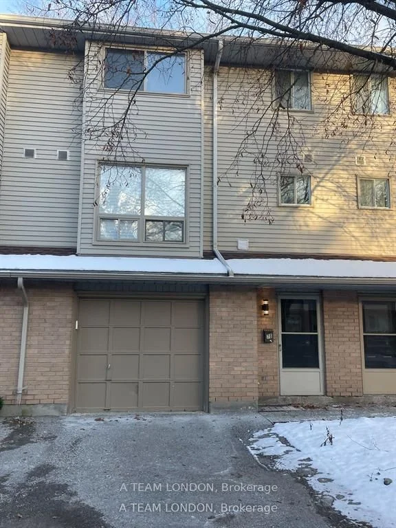 35 Waterman Avenue 76, London South, On N6c 5t5