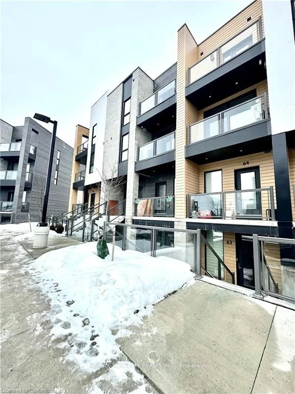261 Woodbine Avenue 59, Kitchener, On N2r 0a9