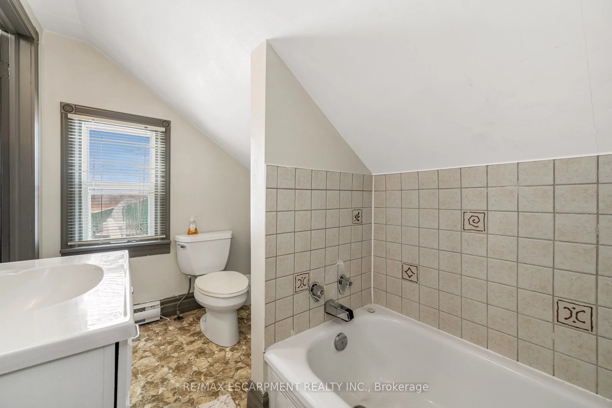 4679 Cherry Avenue, Lincoln, ON L0R 1B1