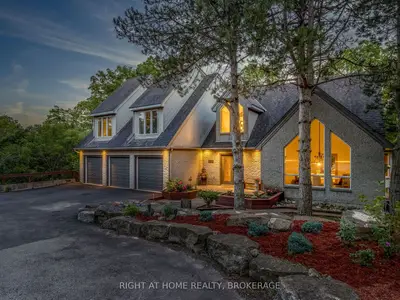 Detached in Hamilton