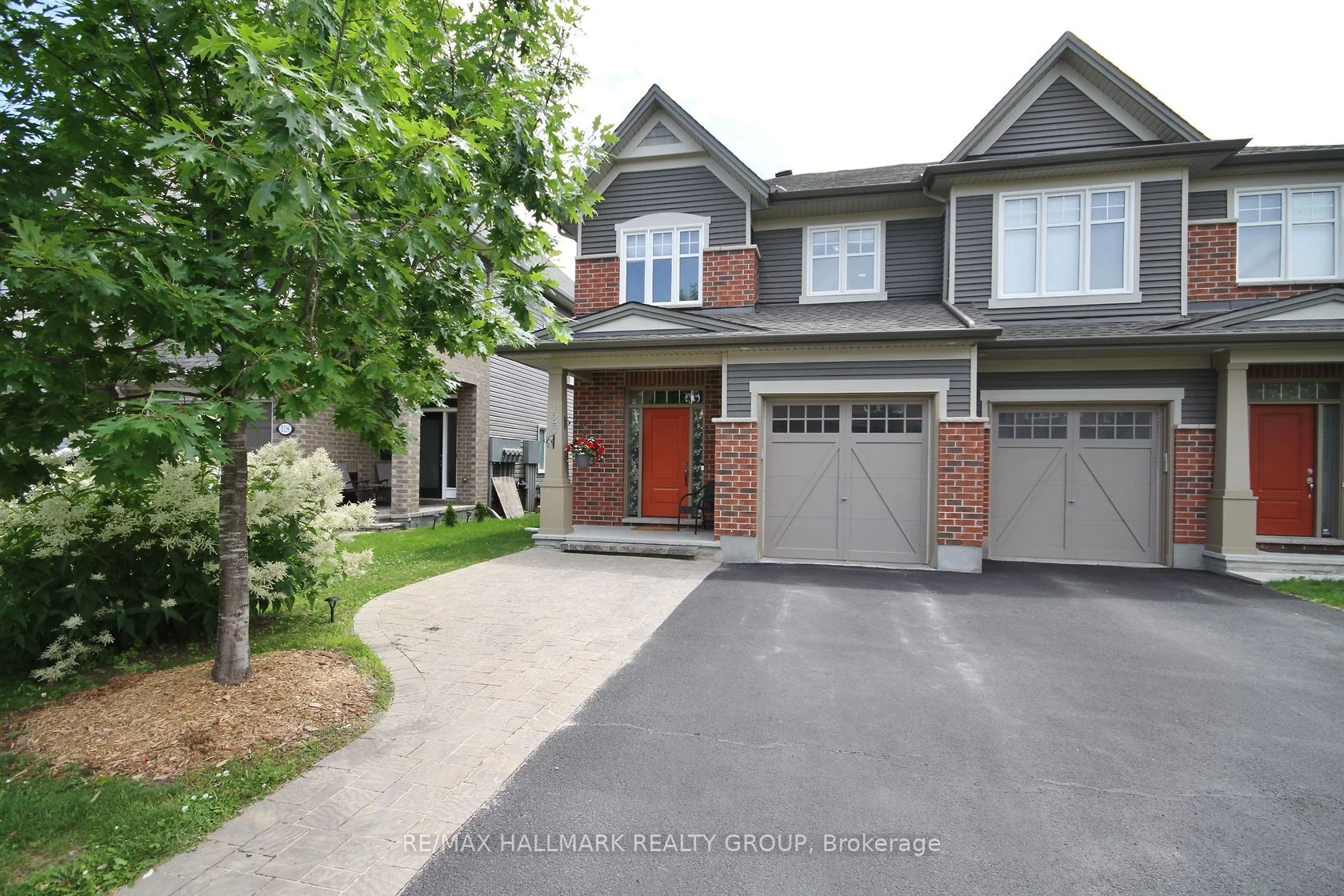 Semi-Detached in Blossom Park - Airport and Area