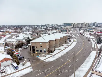 904 Paisley Road 211, Guelph, On N1k 0c6