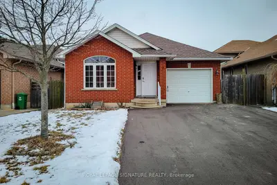 Detached in Hamilton