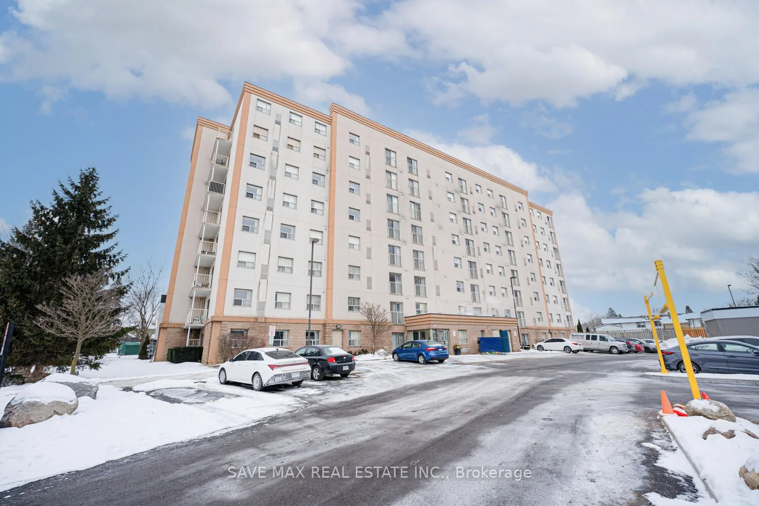 Condo Apartment in Kitchener