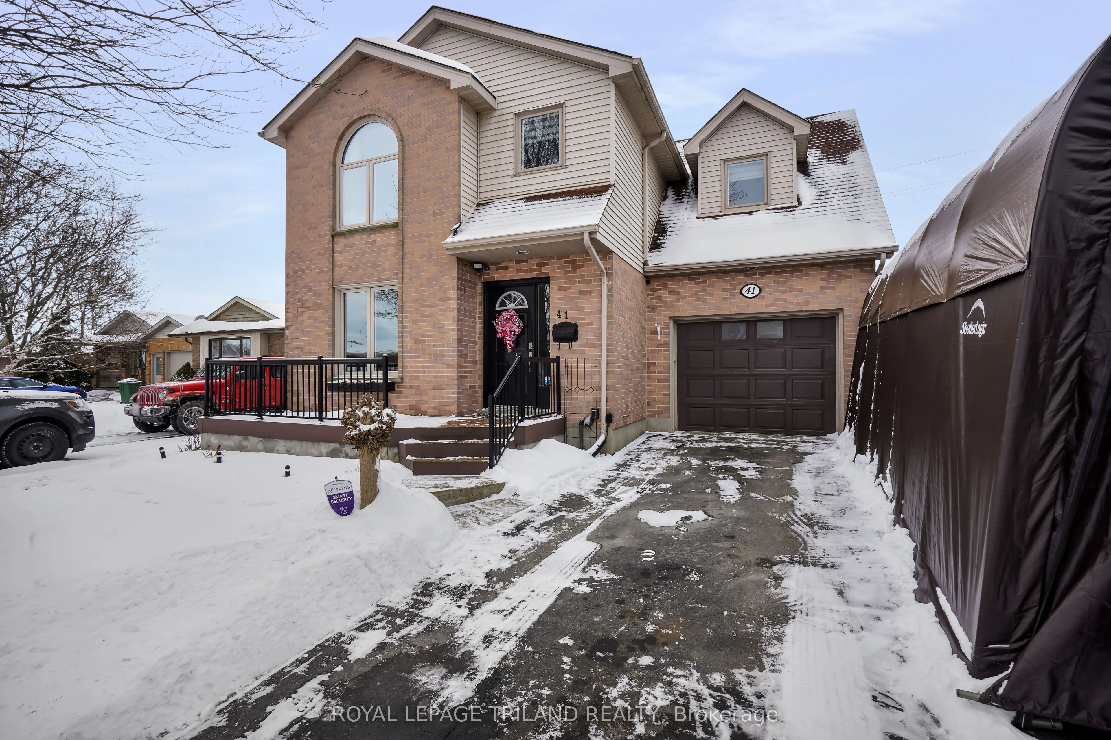 Detached in St. Thomas